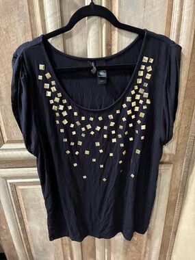 Bisou Bisou Black Short-Sleeve Scoop Neck Top with Gold Studs